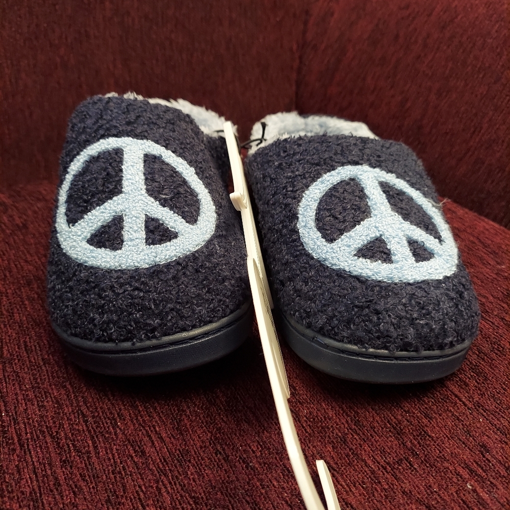 Jenni women slippers. Size M 7-8 peace sign - Picture 10 of 13